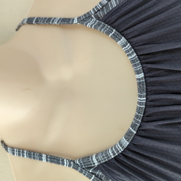 Lululemon No Limit Tank Graphite Striped Size 4 - Picture 6 of 16